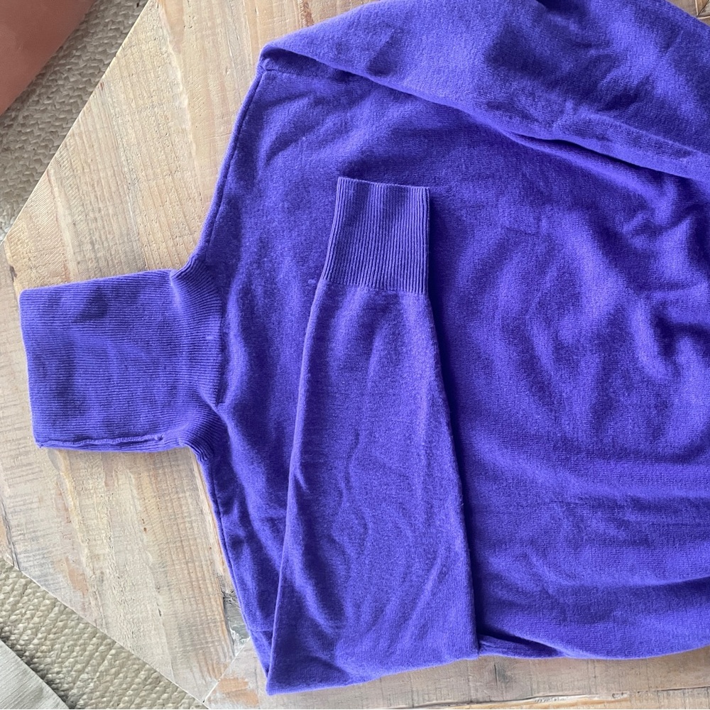 ZARA SWEATER 100% Wool, brand new without tag, SMALL